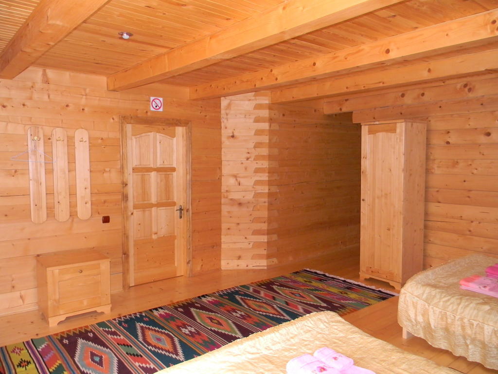 Villa Guсulka Ksenia Kosiv Habitación foto